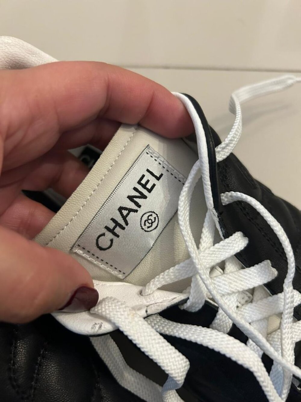 CHANEL SNEAKERS - Picture 7 of 9